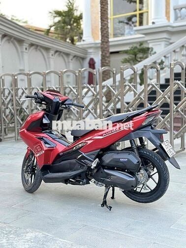 AB 2023 4vl còn mới cứng ,chính chủ