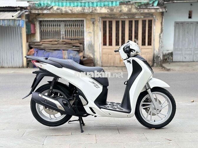 SH 2015 chính chủ TP máy móc zin ngon