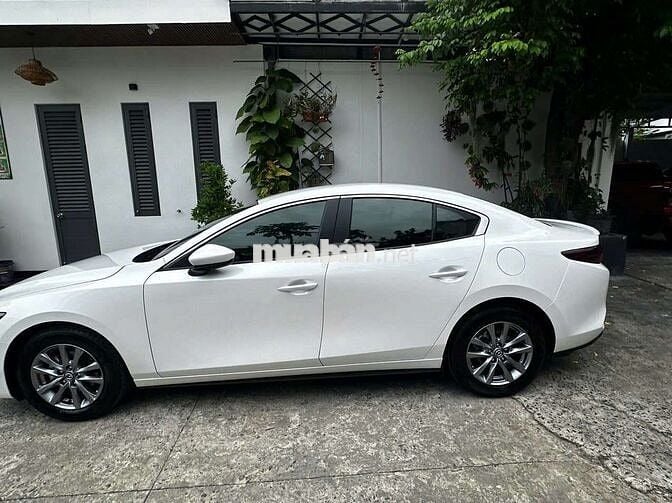 Xe ký gửi Mazda 3 2024 1.5L Luxury đăng ký 2025