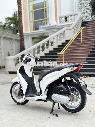 SH 2015 chính chủ TP máy móc zin ngon