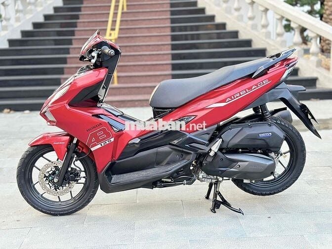 AB 2023 4vl còn mới cứng ,chính chủ