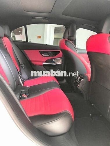 Mercedes Benz C Class 2023 C43 AMG - 2500 km