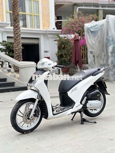SH 2015 chính chủ TP máy móc zin ngon