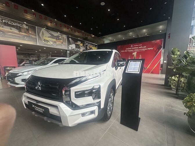 Bán xe Mitsubishi Xpander Cross 2025 Giá Ưu Đãi