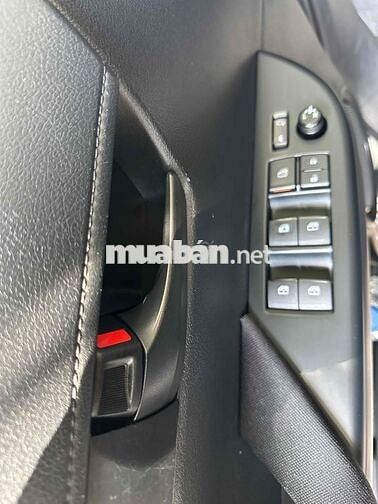 TOYOTA HILUX E MT SX 2016 NHẬP KHẨU