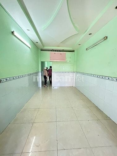 NGUYÊN CĂN QUỐC LỘ 50 ,BÌNH HƯNG BÌNH CHÁNH GẦN NHÀ HÀNG HƯƠNG QUÊ 2PN