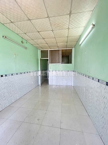 NGUYÊN CĂN QUỐC LỘ 50 ,BÌNH HƯNG BÌNH CHÁNH GẦN NHÀ HÀNG HƯƠNG QUÊ 2PN