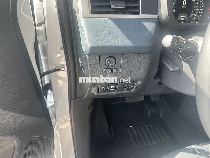 Bán xe Mitsubishi Xpander Cross 2025 Giá Ưu Đãi
