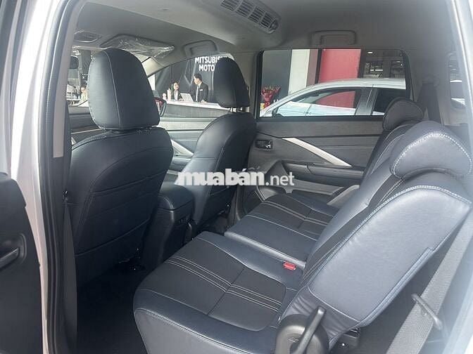 Bán xe Mitsubishi Xpander Cross 2025 Giá Ưu Đãi