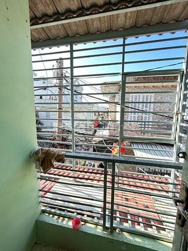 NGUYÊN CĂN QUỐC LỘ 50 ,BÌNH HƯNG BÌNH CHÁNH GẦN NHÀ HÀNG HƯƠNG QUÊ 2PN