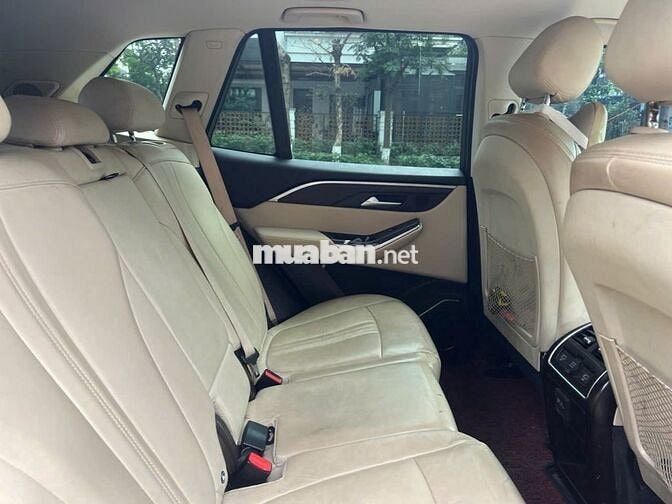 VinFast Lux SA2.0 2021 Premium 2.0 AT - 39000 km