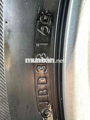 TOYOTA HILUX E MT SX 2016 NHẬP KHẨU