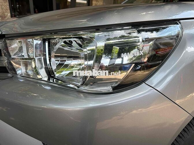 TOYOTA HILUX E MT SX 2016 NHẬP KHẨU