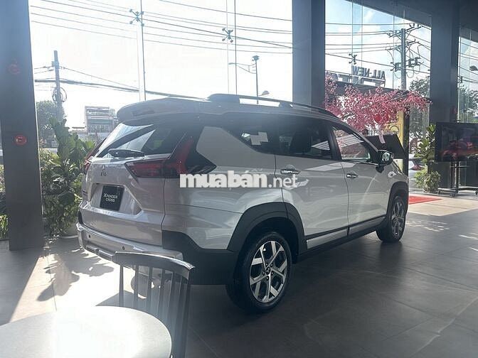 Bán xe Mitsubishi Xpander Cross 2025 Giá Ưu Đãi