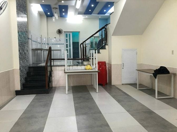 Bán nhà 4 tầng, mặt tiền đường Thạnh Mỹ Lợi, P Thạnh Mỹ Lợi Q2