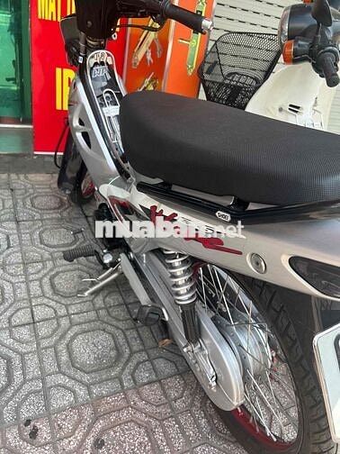 HONDA WAVE C100.  2003. đã làm đẹp
