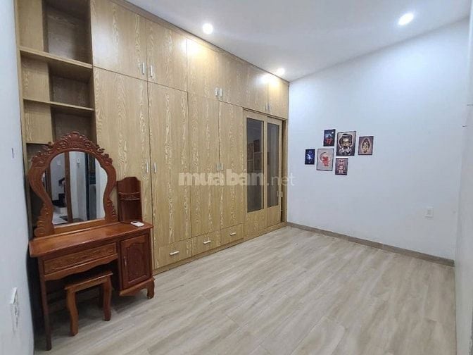 Bán nhanh nhà đẹp HXH khu dân trí đường Tân Sơn Nhì, tặng lại nội thất
