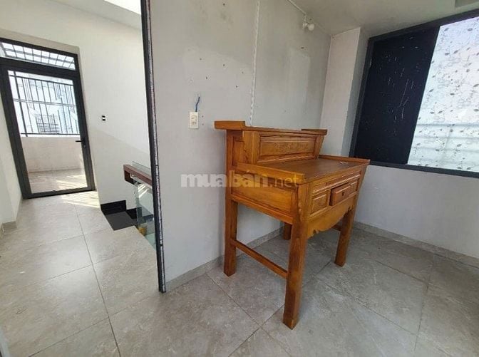 Bán nhanh nhà đẹp HXH khu dân trí đường Tân Sơn Nhì, tặng lại nội thất