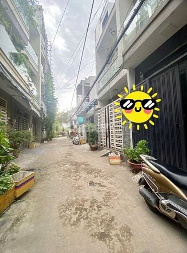 Bán nhanh nhà đẹp HXH khu dân trí đường Tân Sơn Nhì, tặng lại nội thất