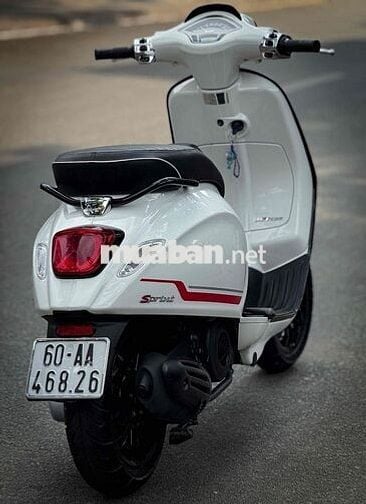 Vespa Sprint 125 2024 odo 2000km Chính chủ