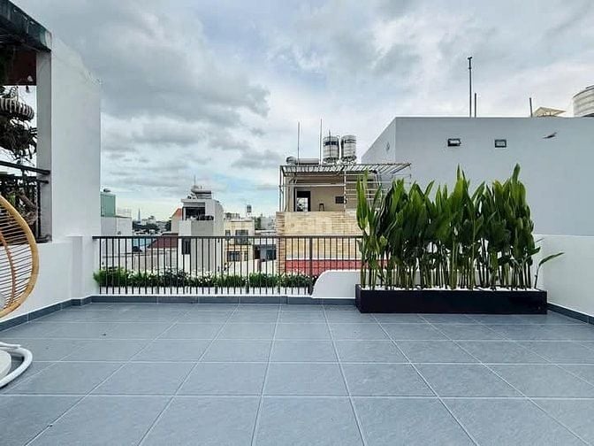Nhà 7 x 5 nở hậu đúc 1 trệt 2 lầu sân thượng hẻm 4m đường số 28 p6 
