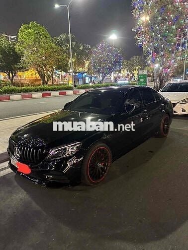 Mercedes Benz C Class 2019 C 300 AMG - 26000 km