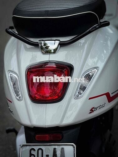 Vespa Sprint 125 2024 odo 2000km Chính chủ