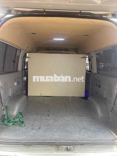 Toyota Hiace 2006 - 16 km