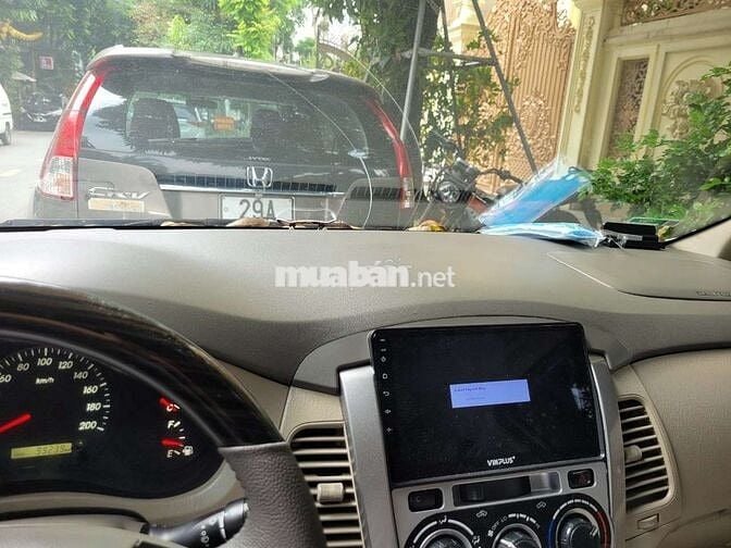 Toyota Innova 2016 - 100000 km