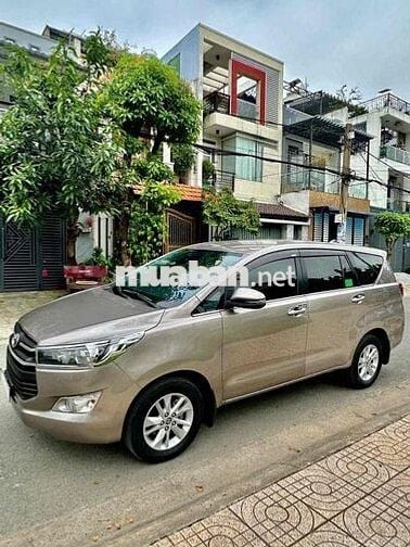 Toyota Innova 2020 2.0E - 83000 km