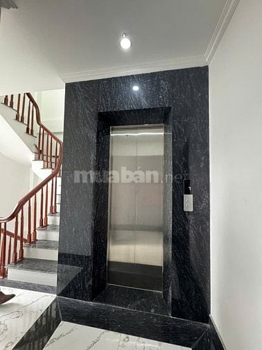 Nhà Vũ Trọng Phụng 2 ô tô đỗ, 10m ra phố DT65m2 xây 8T giá 20.5 tỷ