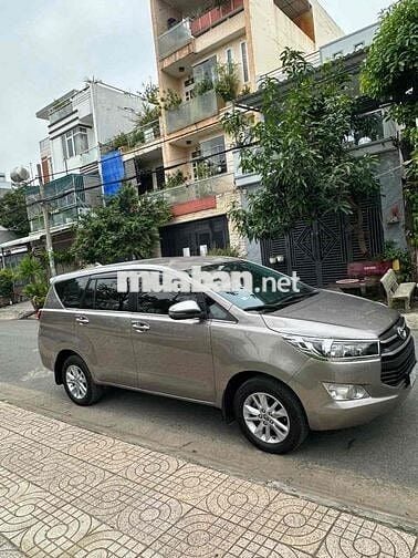 Toyota Innova 2020 2.0E - 83000 km