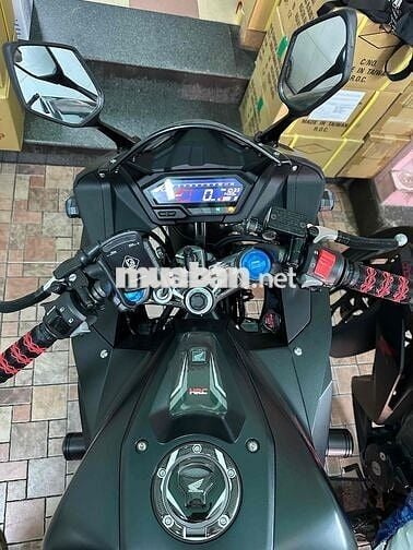 Xe CBR 150R - Đen Xám 2022