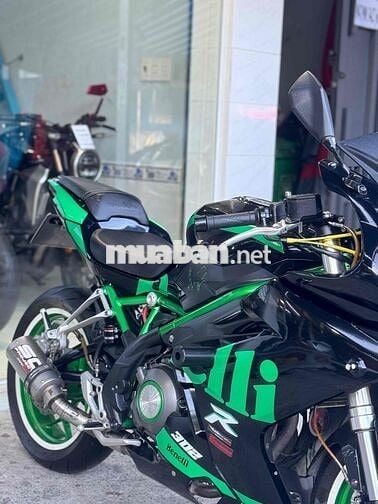 Cần bán Benelli BN302R 2018 Biển SG 9 chủ