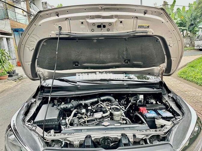 Toyota Innova 2020 2.0E - 83000 km