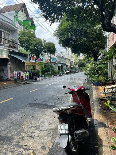 Chính chủ bán MTNB Lê Lâm. Dt 8m x 18m. Cấp 4