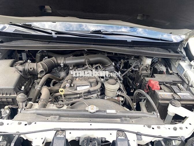Toyota Innova 2019 số tự động, bảo hành 1 năm