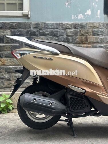 Lead 125 đời 2016 bstp (giấy cửa hàng)