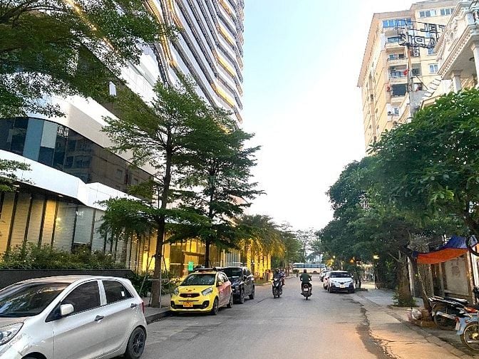 Bán Đất mặt phố Lộc, ngoại giao đoàn, 126m, mặt tiền 8,4m, 54,8 tỷ