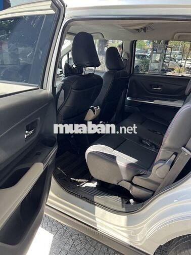 Toyota Veloz Cross 2022 CVT Top - 7000 km