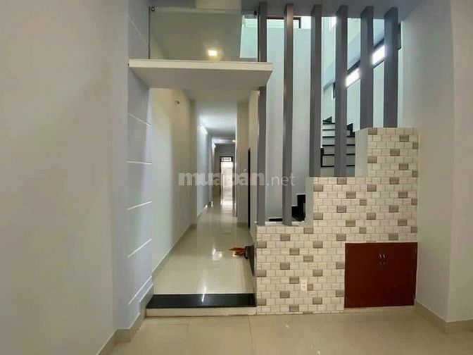 KẸT TIỀN BÁN GẤP 178m2 MẶT TIỀN QUỐC LỘ 50