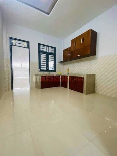 KẸT TIỀN BÁN GẤP 178m2 MẶT TIỀN QUỐC LỘ 50
