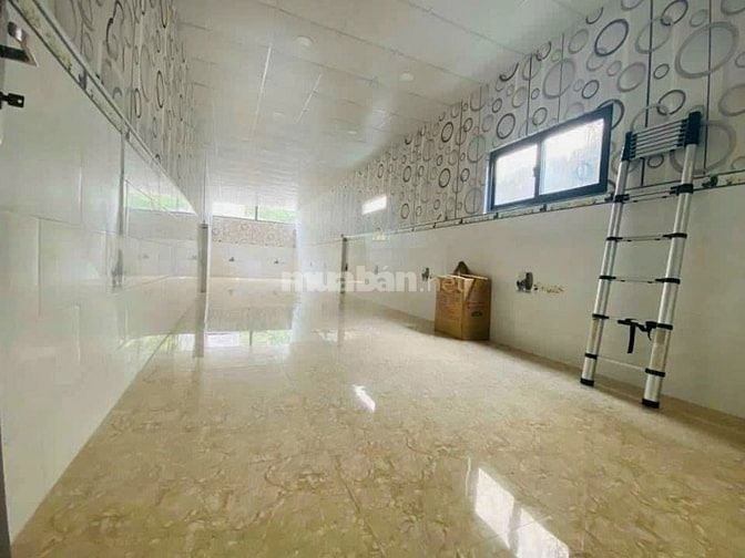 KẸT TIỀN BÁN GẤP 178m2 MẶT TIỀN QUỐC LỘ 50