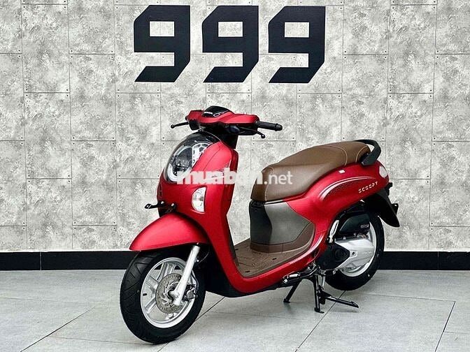 SCOOPY NEW 100%