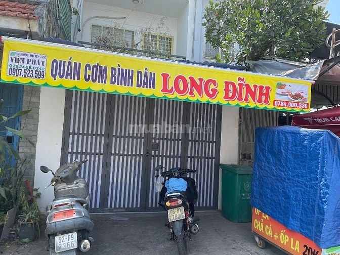 Cho thuê mặt bằng tiện bán cơm bán đồ ăn vặt cfe 