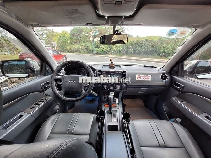 Ford Everest 2014 2.5L 4x2 AT - Trắng - máy dầu