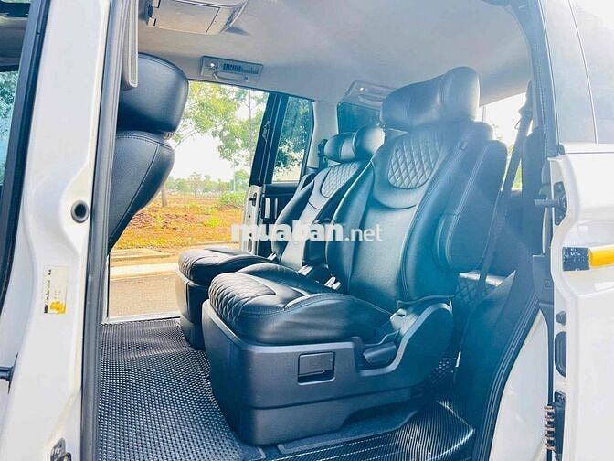 Luxgen M7 sx 2013 Mobihome 2 cữa lùa điện siêu vip