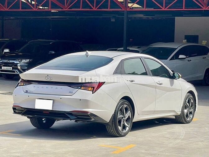 Elantra 2023 2.0 AT Cao cấp 22000km xe đẹp như mới