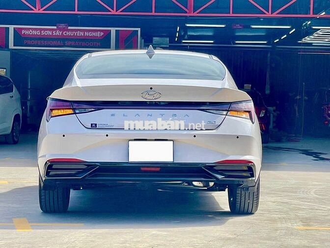 Elantra 2023 2.0 AT Cao cấp 22000km xe đẹp như mới
