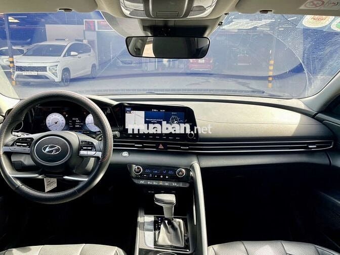 Elantra 2023 2.0 AT Cao cấp 22000km xe đẹp như mới